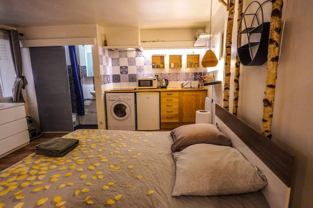 Cozy Studio In The Heart Of París Exterior foto